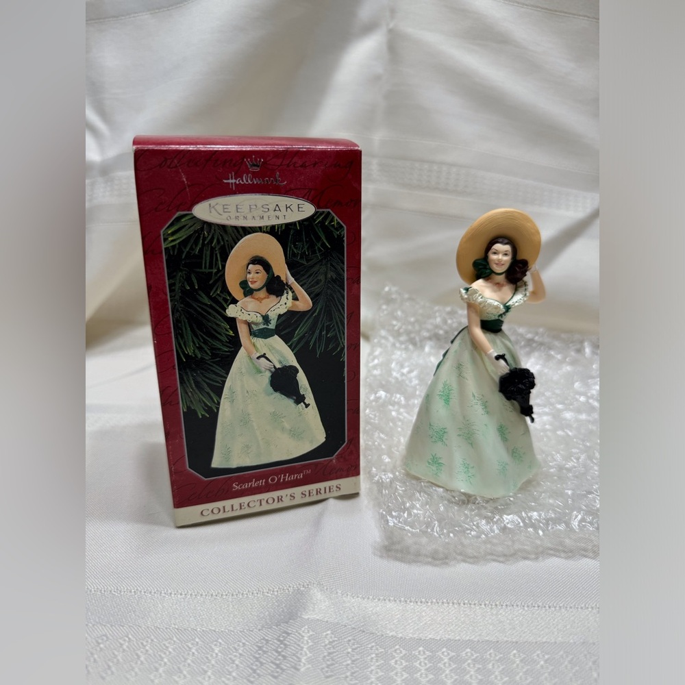 Hallmark 1998 Scarlett O’Hara ornament, Gone with the Wind